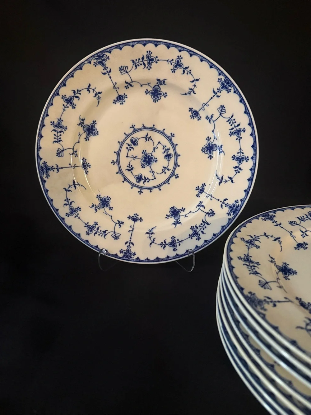 Marita Blue Delft - 8 Dinner Plates